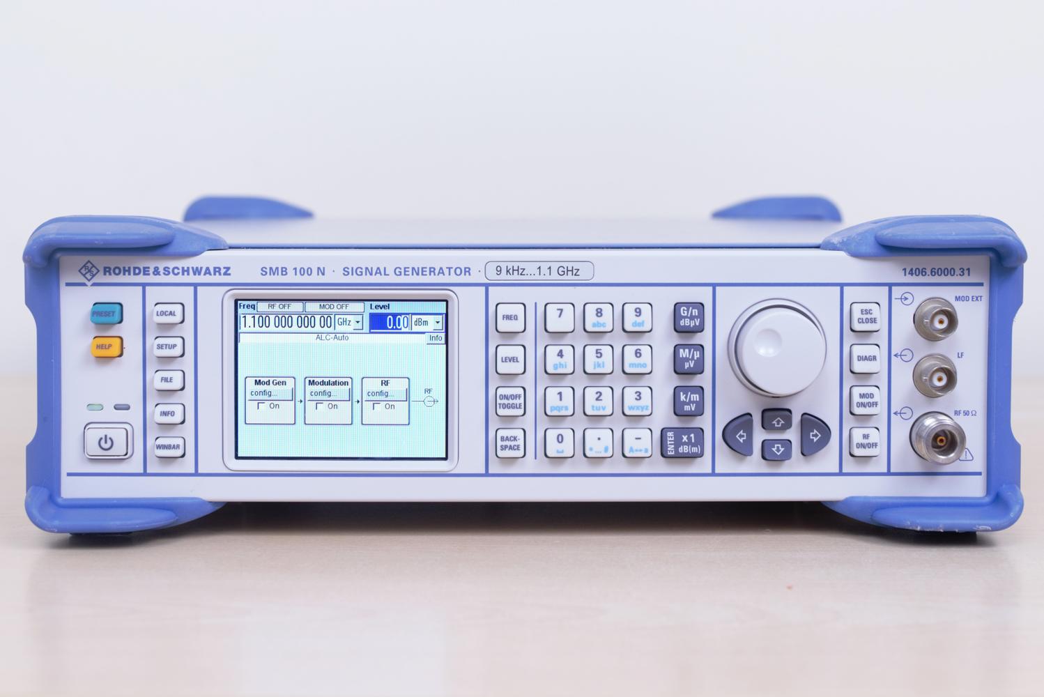 Генератор сигналов Rohde & Schwarz SMB100N